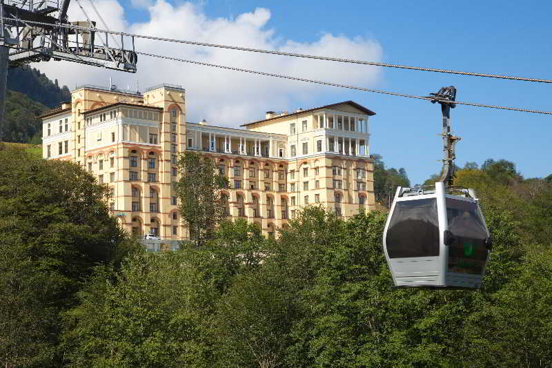 Novotel Resort Krasnaya Polyana Sochi Esto-Sadok Esterno foto